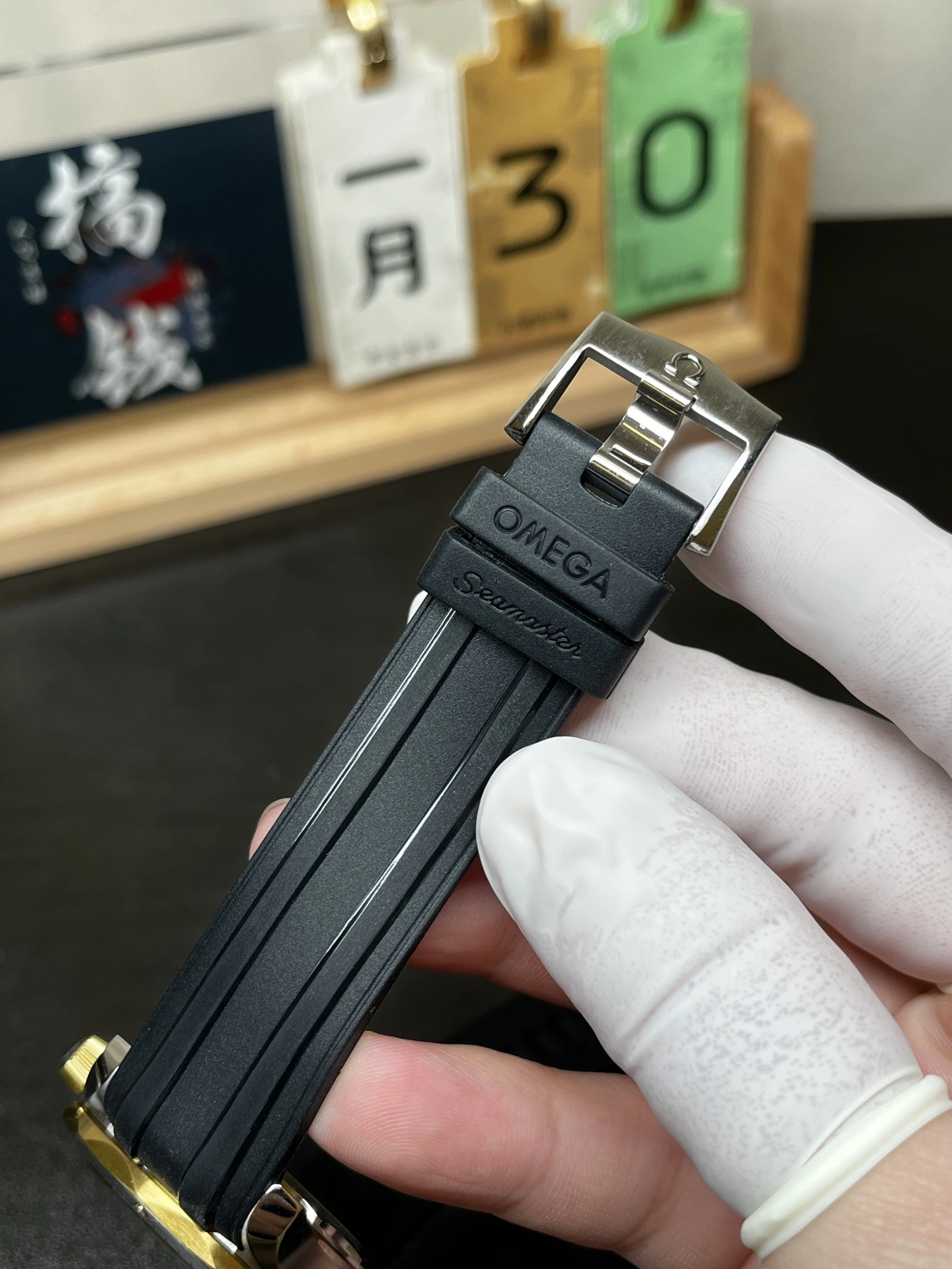 CBD Factory Omega Seamaster Diver 300M 42mm Two-Tone Yellow Gold Black Dial (210.22.42.20.01.001) 1:1 Super Clone – DD8800 Movement MoistureWicking 282